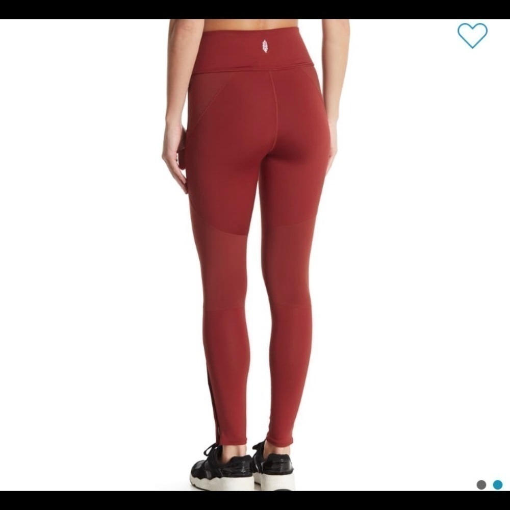 FREE PEOPLE MOVEMENT BORN TO RUN LEGGINGS LARGE - Picture 2 of 2